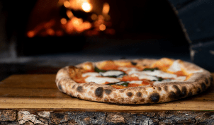 14 Unbeatable Pizza Spots In Las Vegas Serving Up Slices Of Heaven